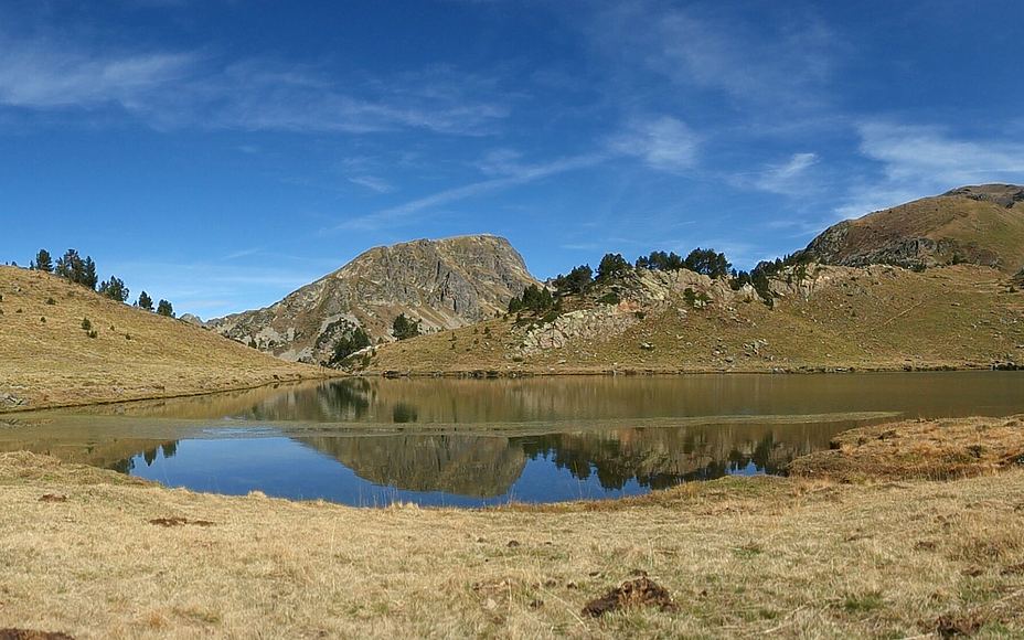 Estany de Siscaró (lago de Baix) desde La Baladosa en Incles